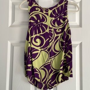 Women’s Hawaiian print tank top size small